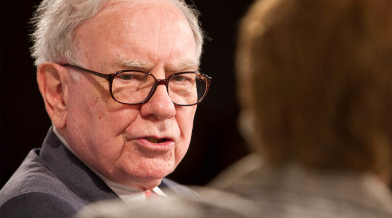 El veterano inversor Warren Buffett acumula más de 200.000 millones en efectivo por un buen motivo: no se fía de la bolsa