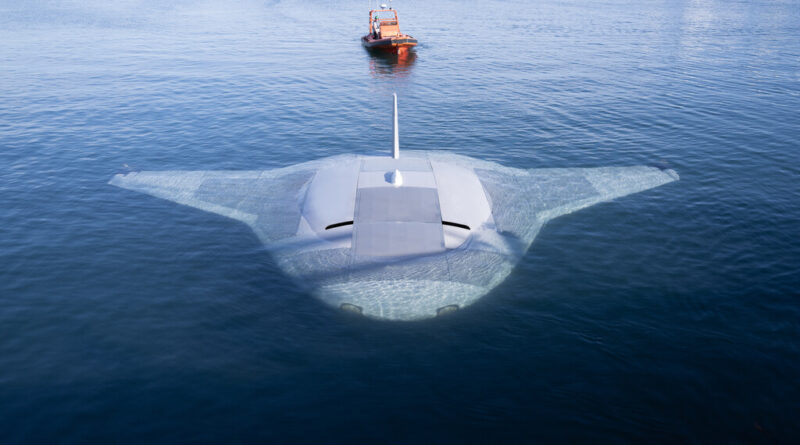 Estados Unidos muestra su mantarraya robot. Es enorme, autónomo y preparado para misiones submarinas de larga duración
