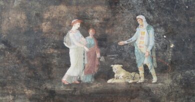Una “sala negra” de banquetes con dos frescos idealmente conservados, el nuevo hallazgo entre las ruinas de Pompeya